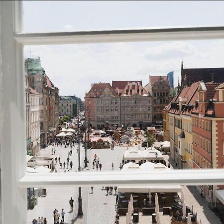 Duze Mieszkanie W Samym Rynku Vratislav Exteriér fotografie